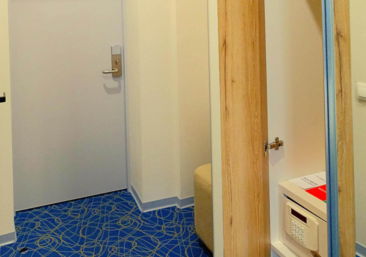 Add Hotel Almaty Ngoại thất bức ảnh