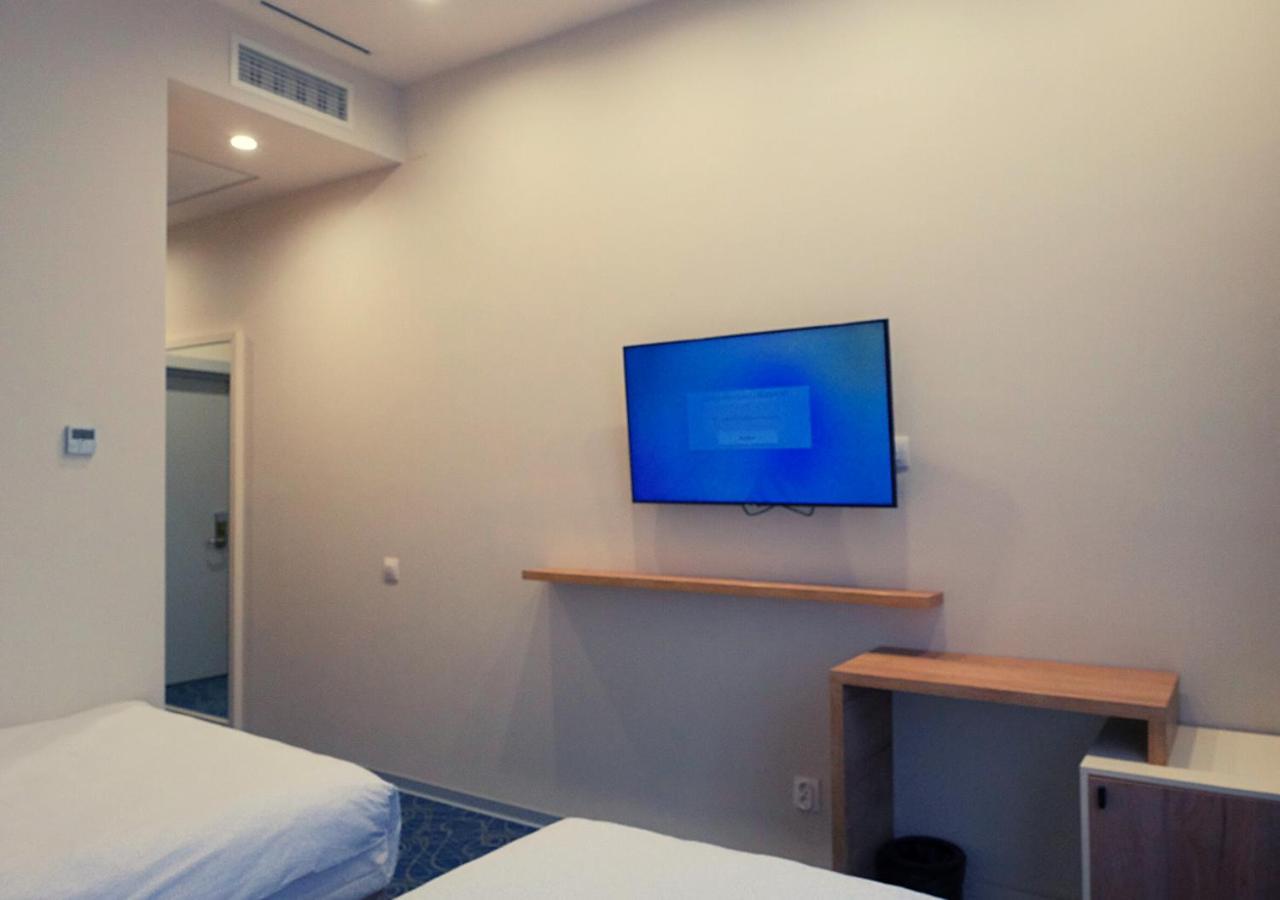 Add Hotel Almaty Ngoại thất bức ảnh