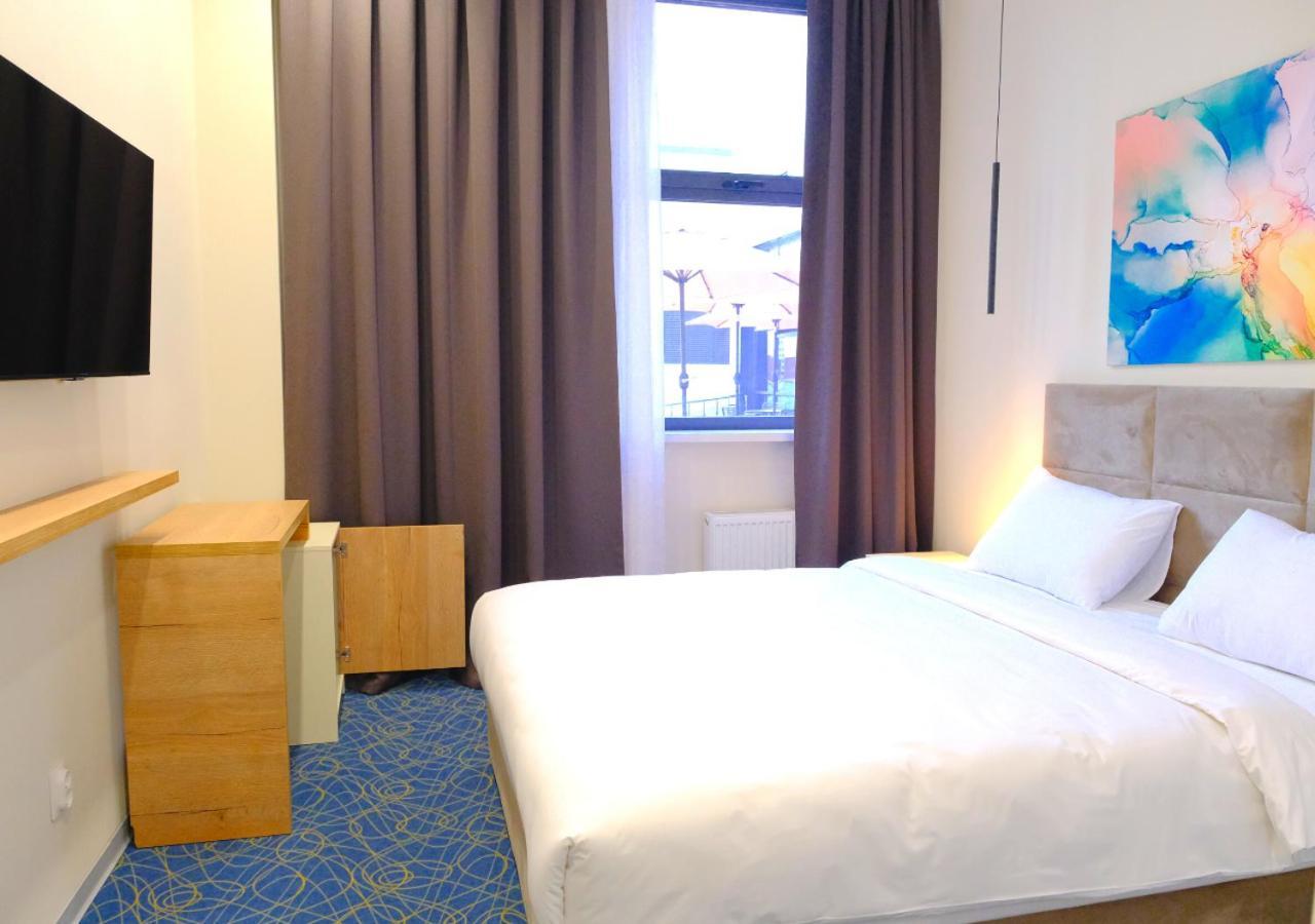 Add Hotel Almaty Ngoại thất bức ảnh