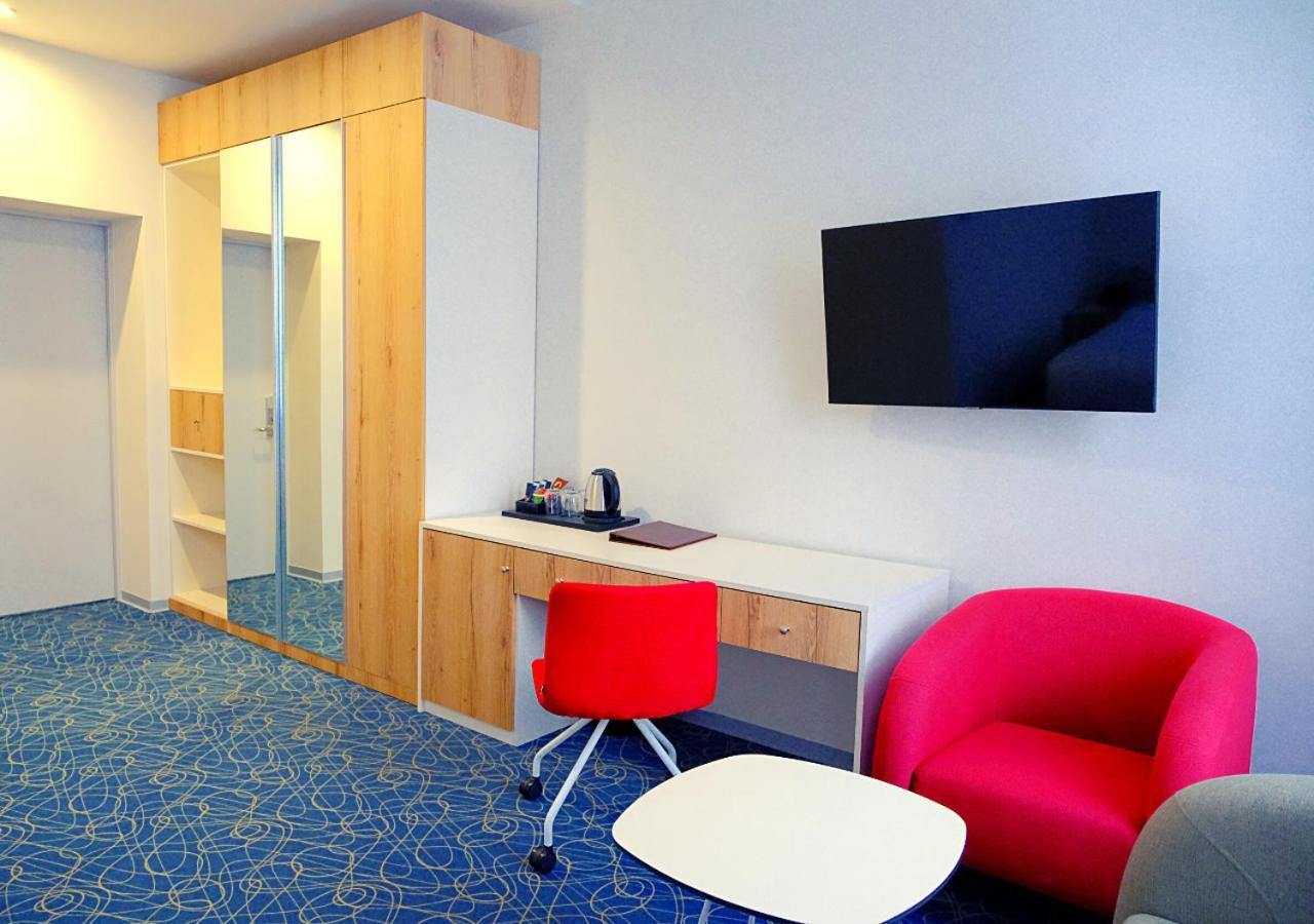 Add Hotel Almaty Ngoại thất bức ảnh