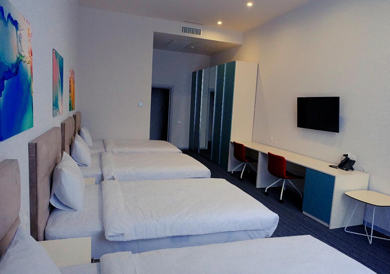 Add Hotel Almaty Ngoại thất bức ảnh