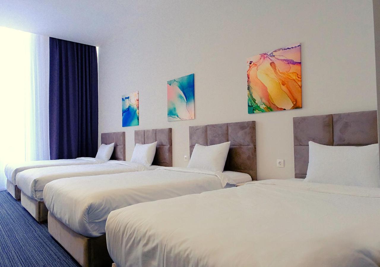 Add Hotel Almaty Ngoại thất bức ảnh